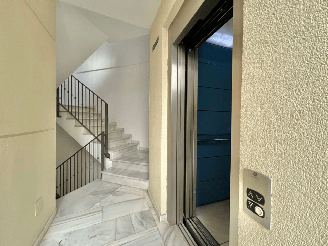 Apartment for sale with tourist license
